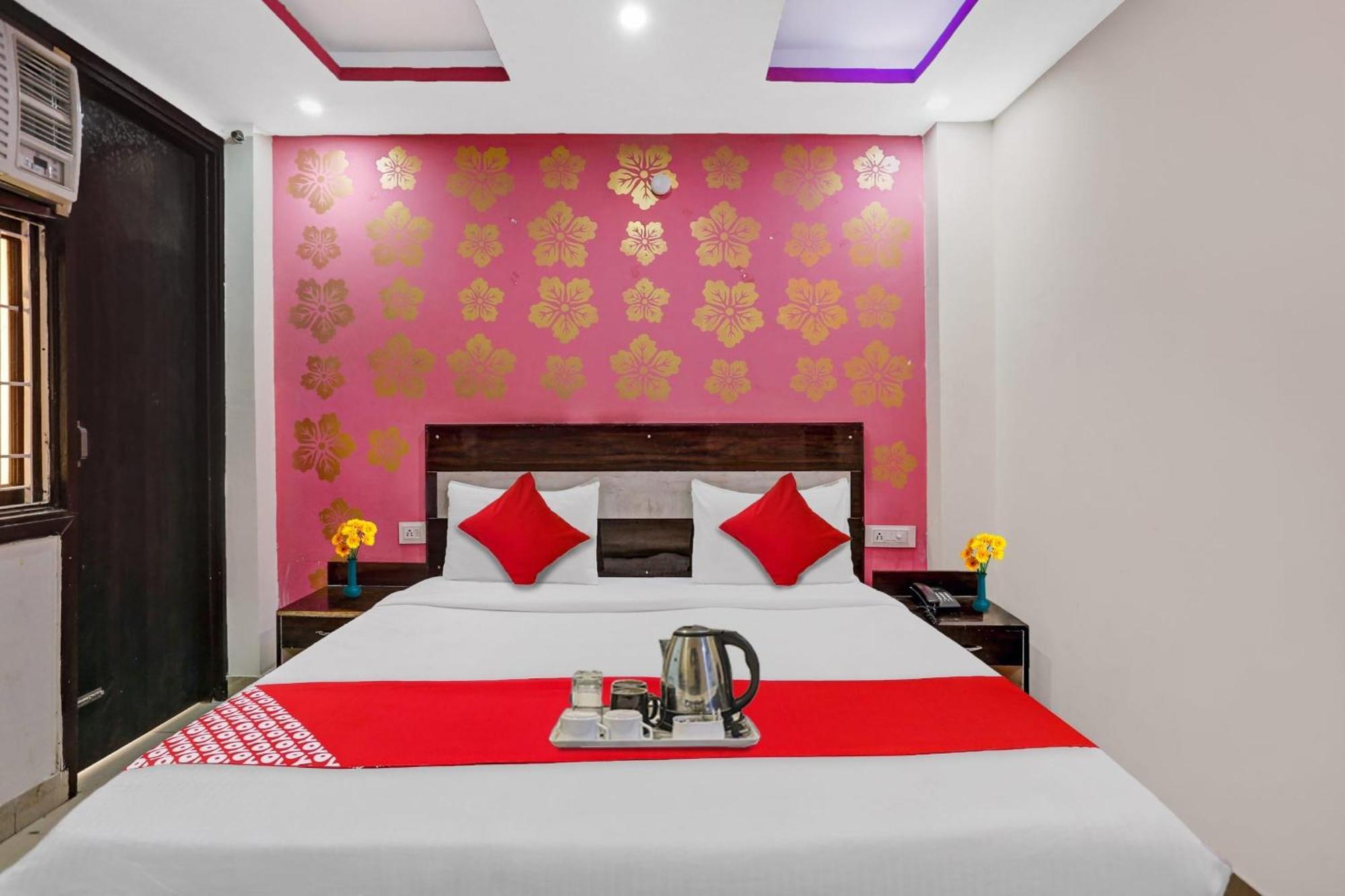 Hotel O Hotel Blue Orchid Neu-Delhi Exterior foto