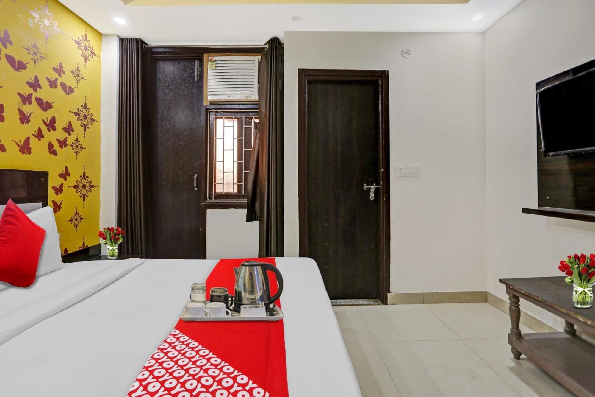Hotel O Hotel Blue Orchid Neu-Delhi Exterior foto